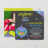 Invitation pour l'anniversaire des enfants avec un (Devant / Derrière)