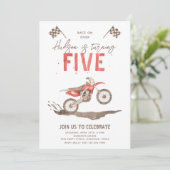 Invitation pour le 5e anniversaire trop rapide | B (Debout devant)