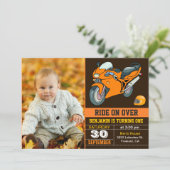 Invitation pour le premier anniversaire de course (Debout devant)