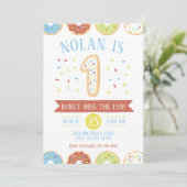 Invitation pour le premier anniversaire de Donut (Debout devant)