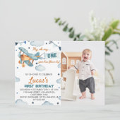 Invitation pour le premier anniversaire de l'avion (Debout devant)