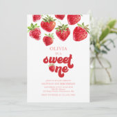 Invitation pour le premier anniversaire de Strawbe (Debout devant)