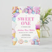 Invitation pour le premier anniversaire de Sweet O (Debout devant)