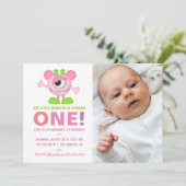Invitation pour les 1 an de bébé fille petit monst (Debout devant)