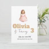 Invitation pour les 3 ans d'une fille (Debout devant)