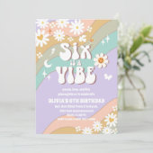 Invitation pour les 6 ans de Groovy Rainbow (Debout devant)