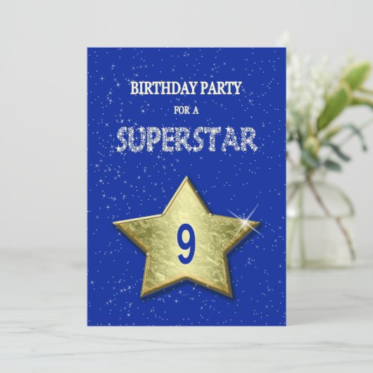 Invitation pour les 9 ans d'une Superstar (Debout devant)