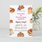 Invitation pour pancakes et pyjamas simple (Debout devant)