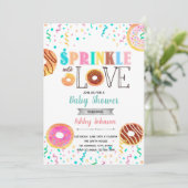 Invitation pour saupoudrer de donuts avec amour (Debout devant)