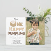 Invitation pour un joyeux anniversaire de Dumpling (Debout devant)