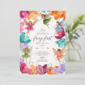 Invitation pour un premier anniversaire de fée, In (Debout devant)