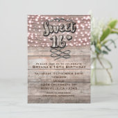 Invitation pour un SWEET 16 en bois rustique patin (Debout devant)