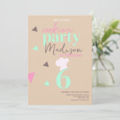 Invitation pour une fête d'anniversaire avec des c (Debout devant)