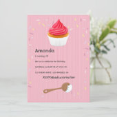 Invitation pour une fête d'anniversaire avec un cu (Debout devant)
