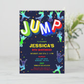Invitation pour une fête d'anniversaire avec une m (Debout devant)
