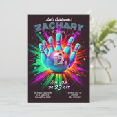Invitation pour une fête d'anniversaire de bowling (Debout devant)
