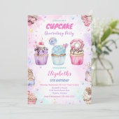 Invitation pour une fête d'anniversaire Sweet Cupc (Debout devant)