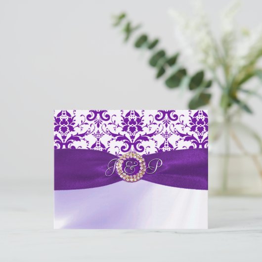 Invitation pourpre (Debout devant)