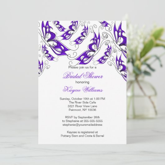 Invitation pourpre de Fête de la mariée de (Debout devant)