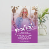 Invitation Pourpre | Graduation Photo Grad Graduate Party (Debout devant)