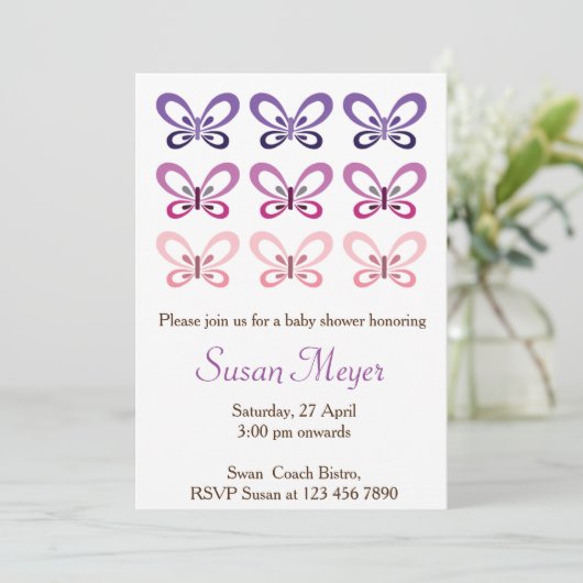 Invitation pourpre rose de Babyshower de papillon (Debout devant)