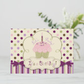Invitation Premier anniversaire de Mulberry Dot Cupcake (Debout devant)