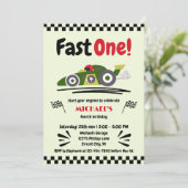 Invitation Premier anniversaire Fast One Green Race Car (Debout devant)