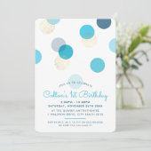 Invitation PREMIER ANNIVERSAIRE grand confetti taches garçon (Debout devant)