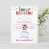 Invitation Première photo d'anniversaire fille mignonne coule (Debout devant)