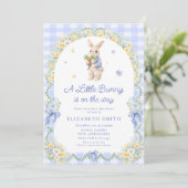 Invitation Preppy Bunny Floral Rabbit Gingham Boy Baby Shower (Debout devant)