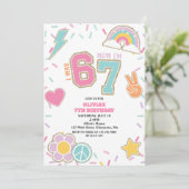 Invitation Preppy Patch 67  7TH Birthday (Debout devant)