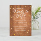 Invitation Prêt à éclore Baby Shower Cœurs Dorés Bois Rustiqu (Debout devant)