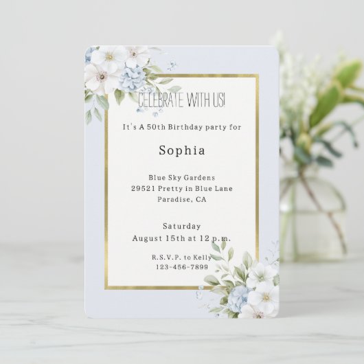 Invitation Pretty Blue White Floral Birthday (Debout devant)