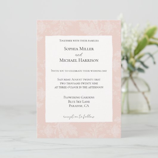 Invitation Pretty Peach Blush White Floral Faux Lace Wedding (Debout devant)