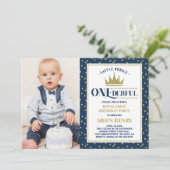 Invitation Prince ONEderful First Birthday Invitation, bleu (Debout devant)