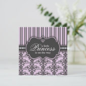 Invitation Princesse Damask et baby shower pourpre noir de (Debout devant)