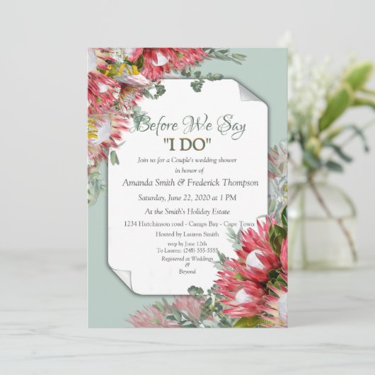 Invitation Protea Fuchsia avec Wedding shower vert et or (Debout devant)