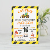 Invitation Prudence en construction Sauter le camion Annivers (Debout devant)