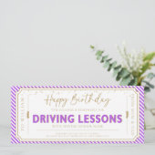 Invitation Purple Birthday Driving Lessons Gift Voucher Card (Debout devant)