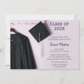 Invitation Purple/Black Casquette & Gown Graduation Invitatio (Devant)