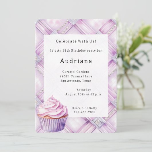 Invitation Purple Pearl Cupcake rose Anniversaire (Debout devant)