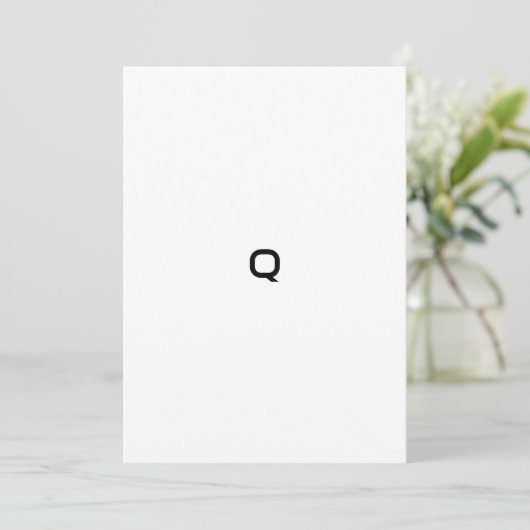 INVITATION Q (Debout devant)