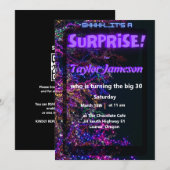 Invitation QR rsvp néon noir moderne surprise (Devant / Derrière)