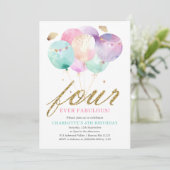 Invitation Quatre ans pour toujours fabuleux Ballon 4e annive (Debout devant)
