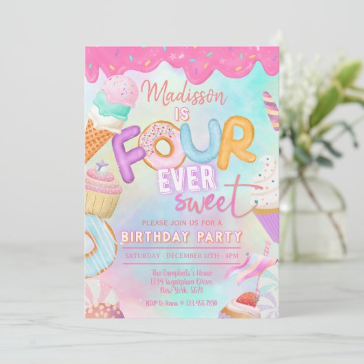 Invitation quatre est si doux (Debout devant)