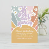 Invitation Quatre Ever Groovy Retro Sunshine Rainbow Daisy (Debout devant)