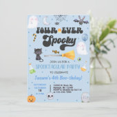 Invitation quatre fois éffrayant Halloween garçon 4e annivers (Debout devant)