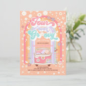 Invitation QUATRE Marguerite Super Super 4e anniversaire (Debout devant)