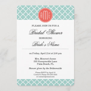 Invitation Quatrefoil de menthe et de corail avec monogramme 