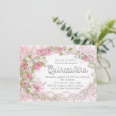Invitation Quinceañera florale rose et grise (Debout devant)
